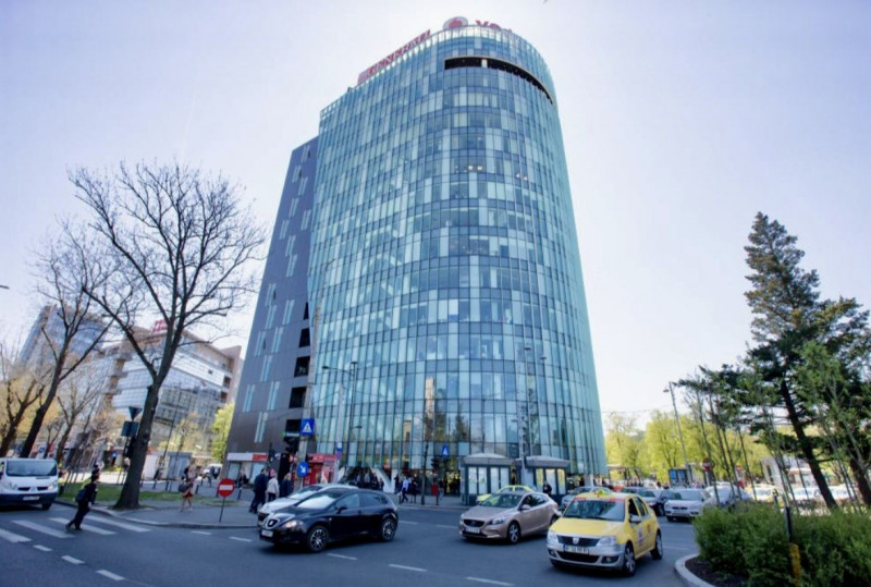 Spatiu comercial de inchiriat in CHARLES DE GAULLE PLAZA