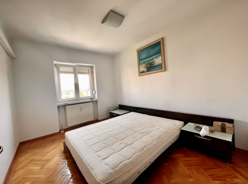 VANZARE APARTAMENT 4 CAMERE DECEBAL  